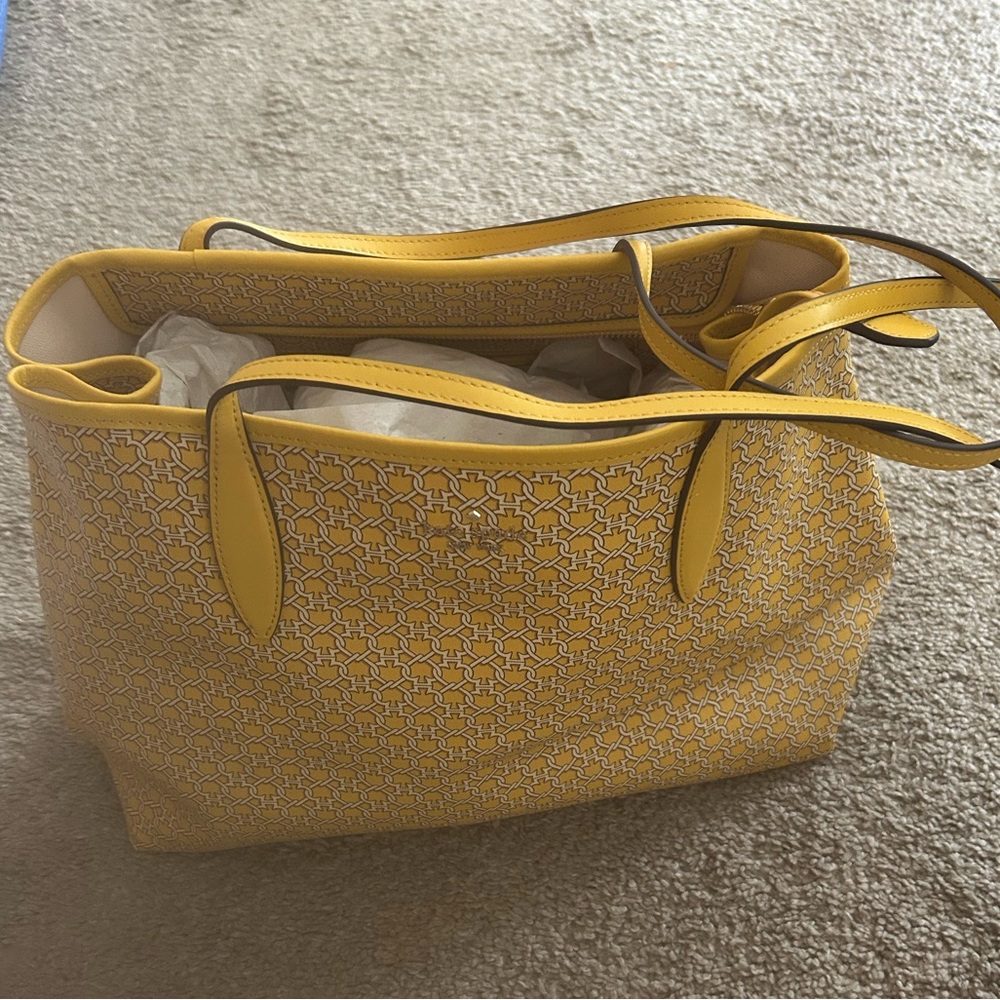 kate spade Yellow Link pattern Tote with Double Straps